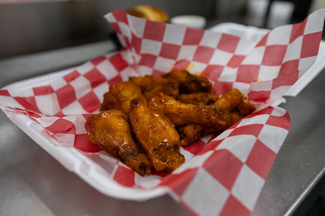 A basket of wings ready for pickup